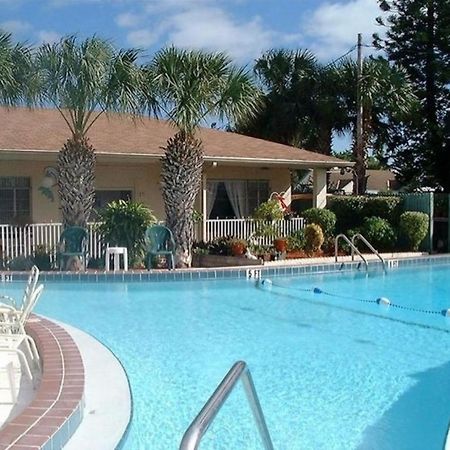 Gulf Gardens Cottage #3 St. Pete Beach Exterior photo